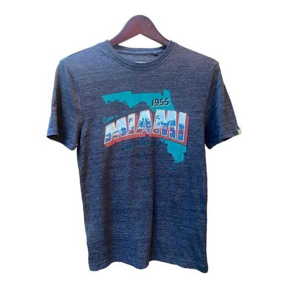 ποΈ Penguin Miamiβ Graphic Tee πΉ Size S πΉ Soft Heather Blue - Picture 2 of 4